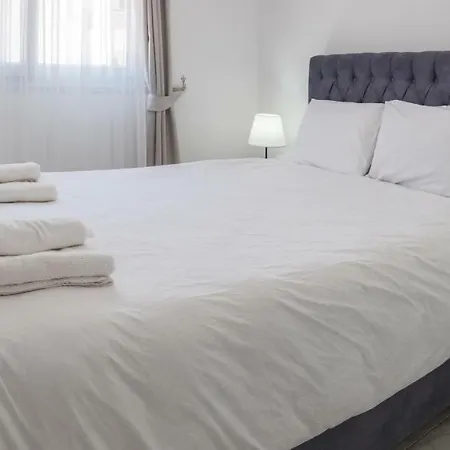 Bella Sea View 1 Bedroom * Vokolidha