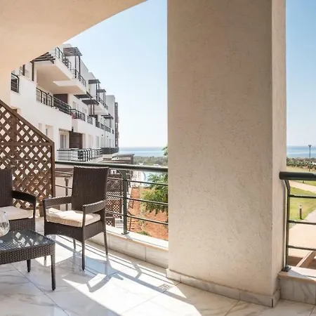 Bella Sea View 1 Bedroom *